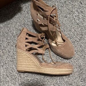 Women's Tan Wedge Sandals